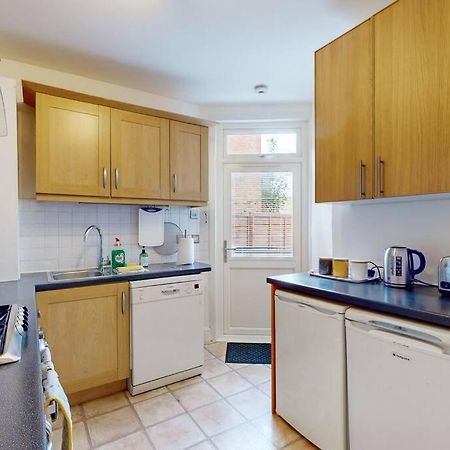 Spacious 2Bd Apartment Cricklewood London Luaran gambar